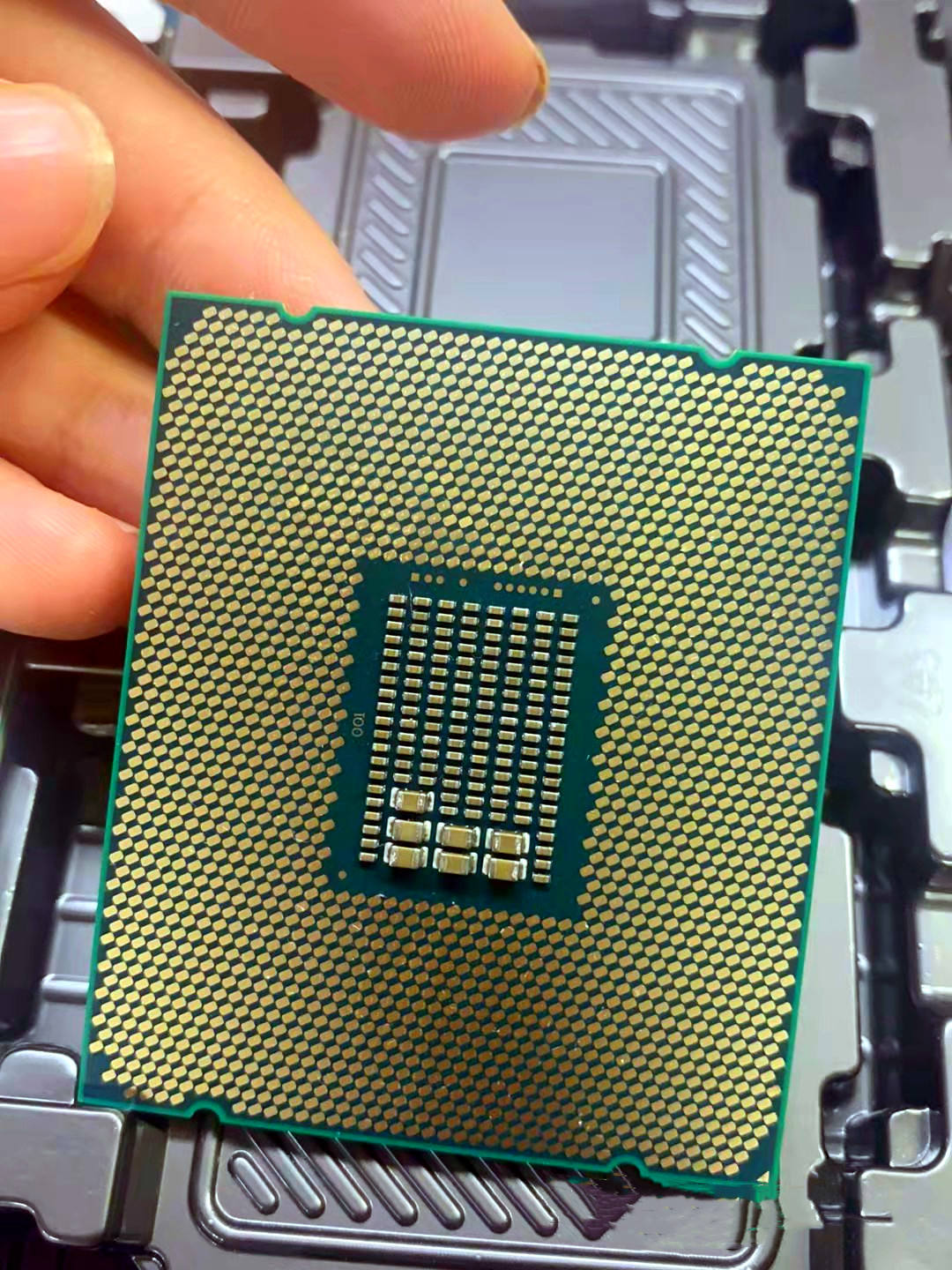 Original Server Cpu Intel Xeon - E5 2699 V4 评论和价格